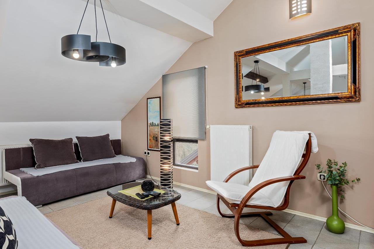 Studio Apartman Pavletic Apartman Szluin Kültér fotó